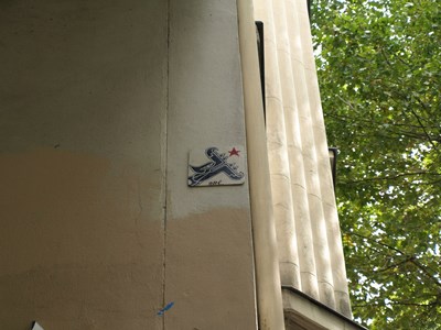 photo graffiti Paris 19eme arrondissement